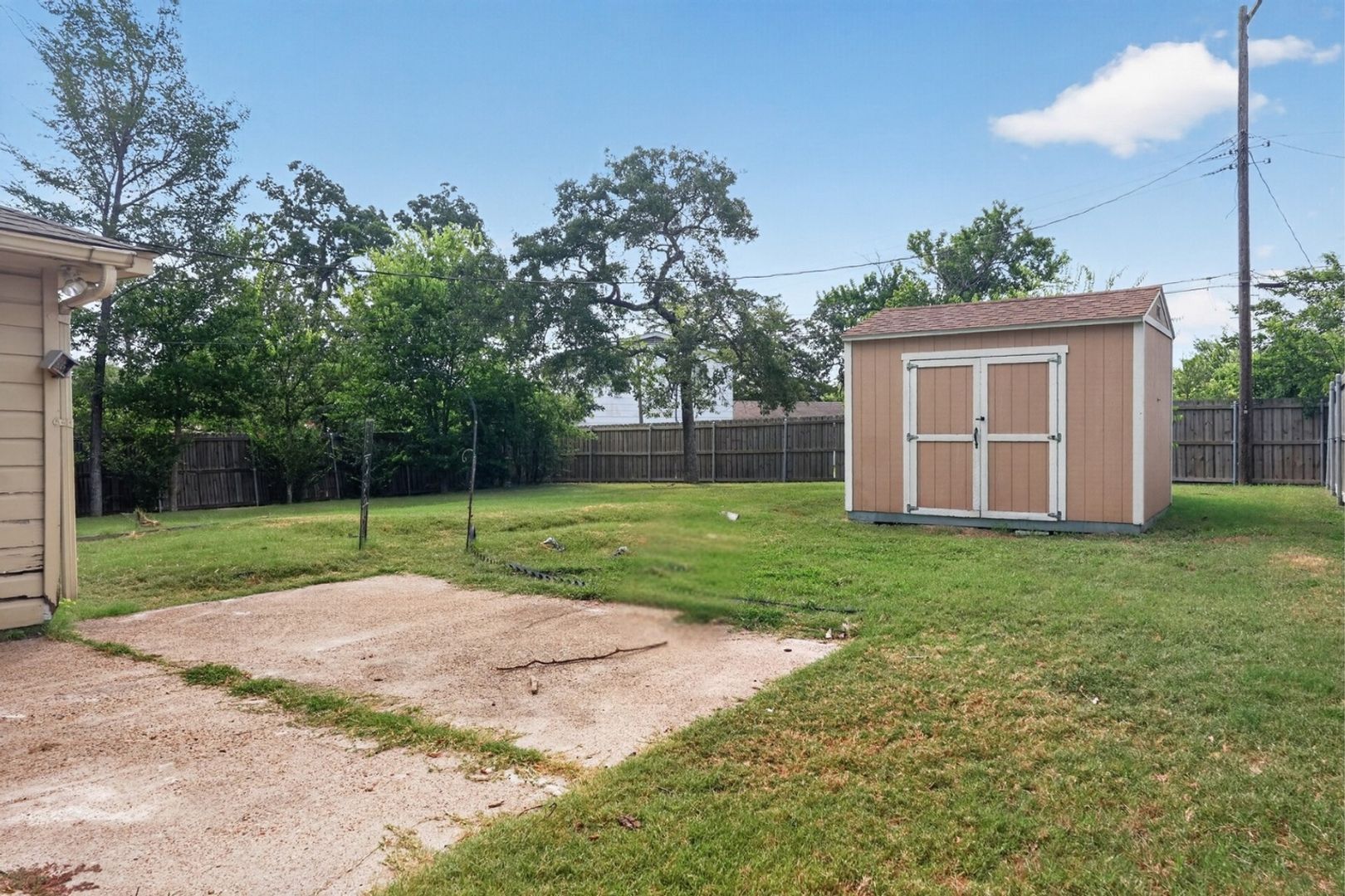 725 Mary Lake Dr – photo 5