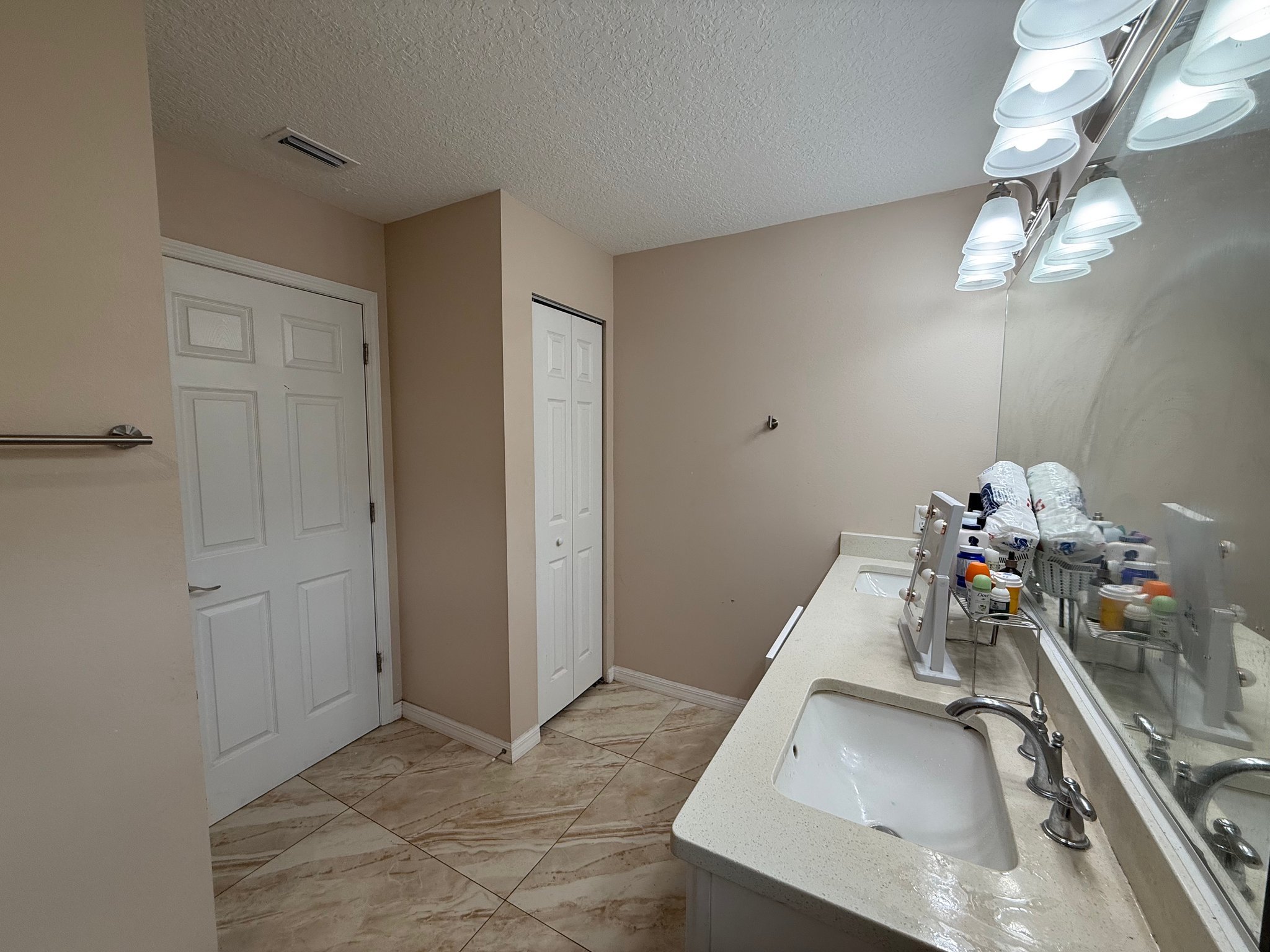 1355 25th Ave E – photo 2
