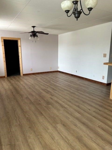 633 N Commercial St – photo 3