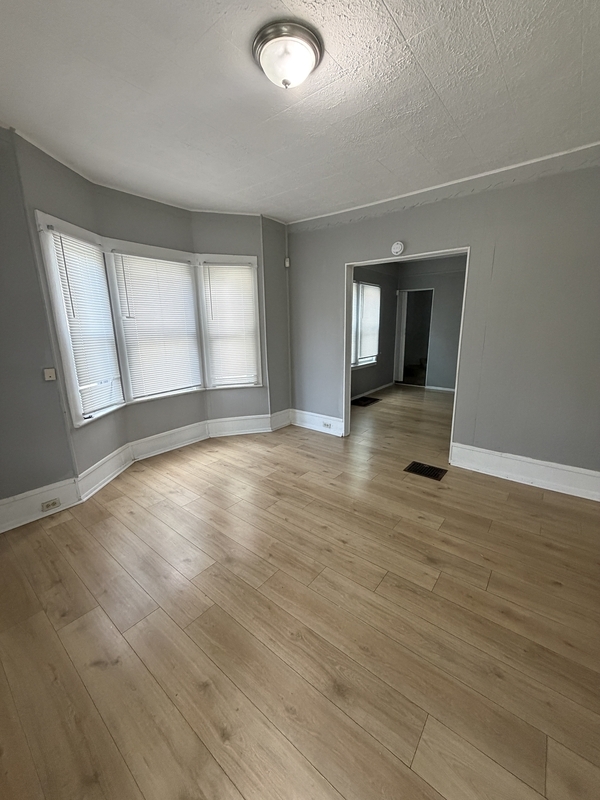 1722 Burgess Rd – photo 4