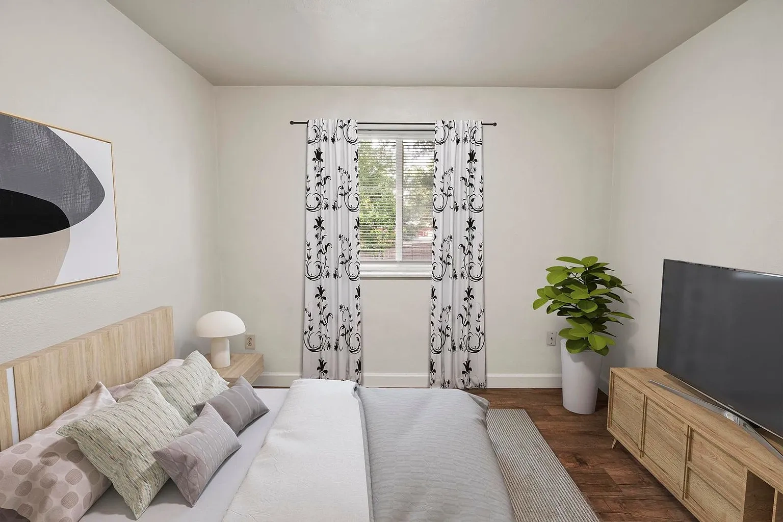 Westport Edge Apartments – photo 1