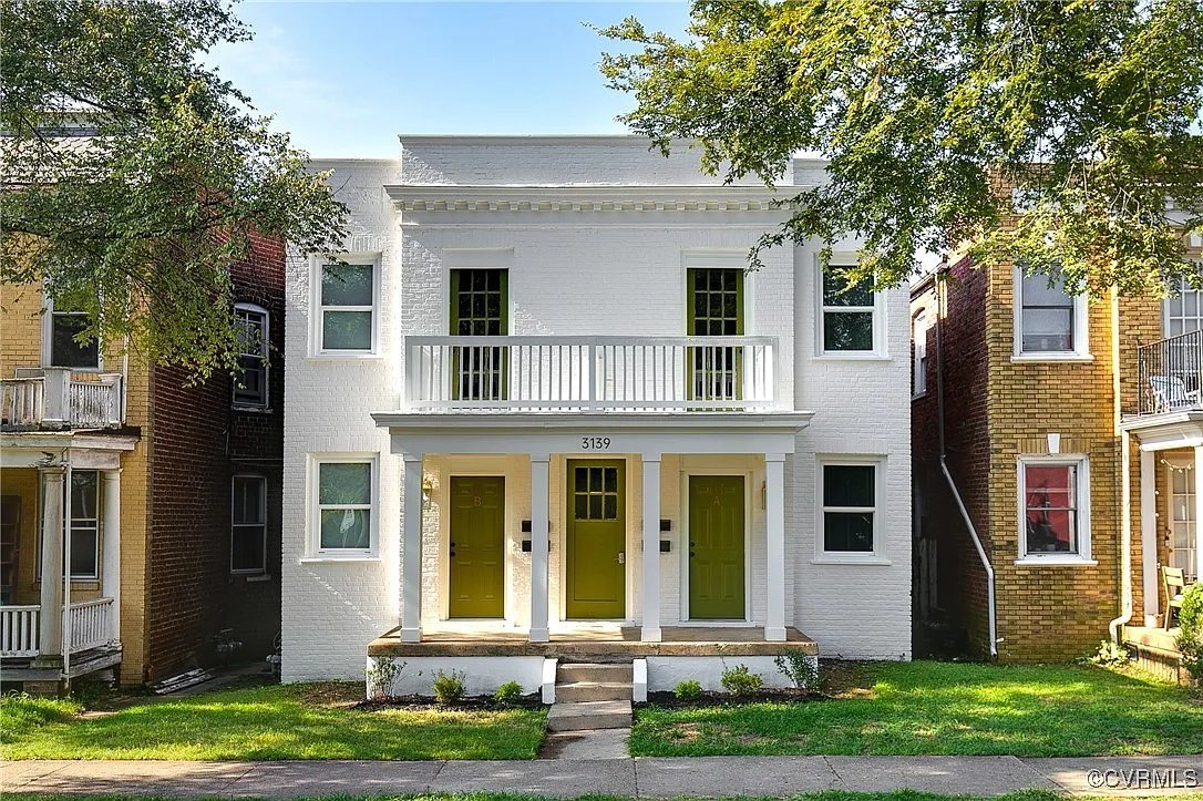 3139 Ellwood Ave unit D – photo 1