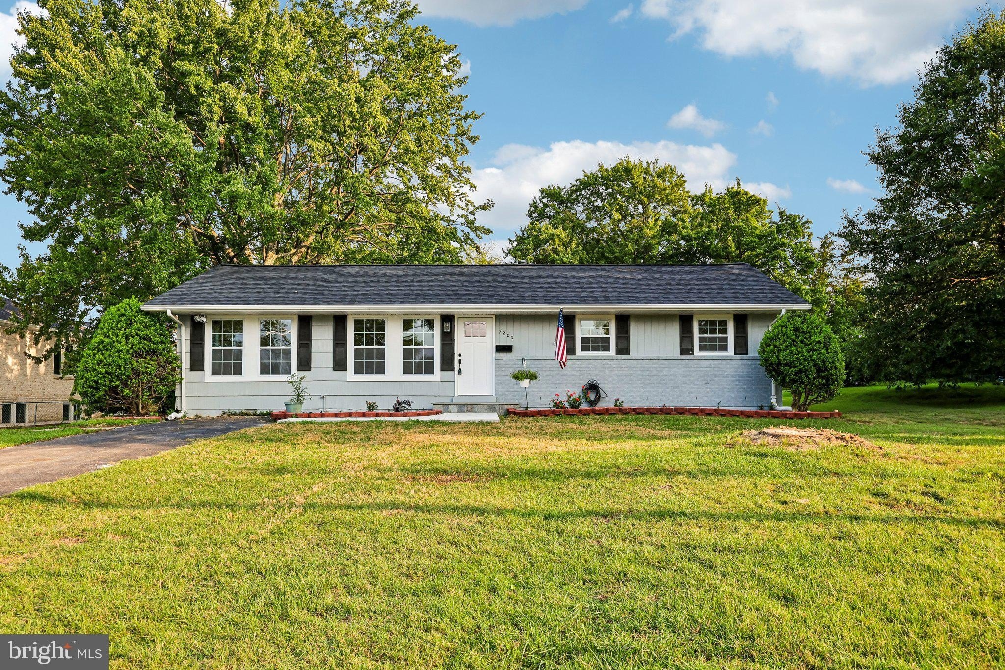 7200 Vellex Ln – photo 1