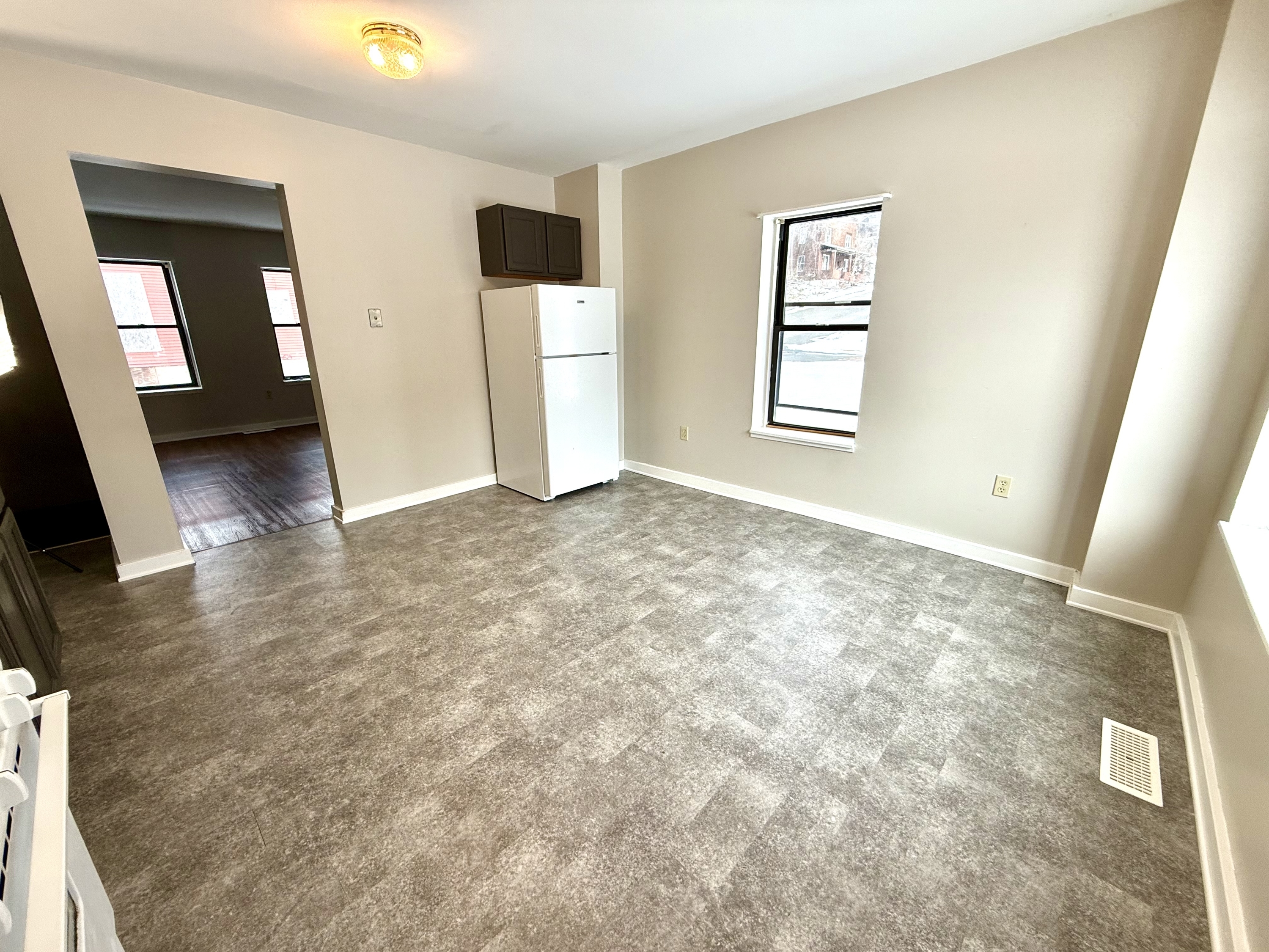 400 Beaver Ave – photo 3