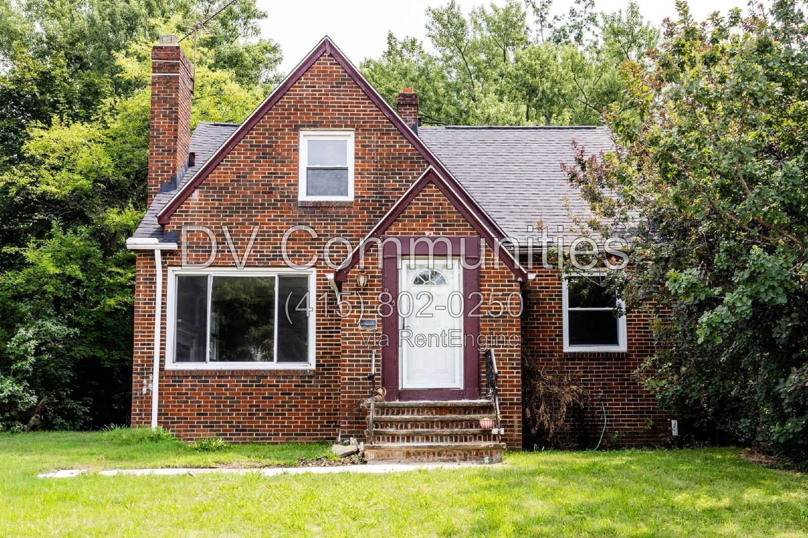 915 Clarence Rd – photo 1