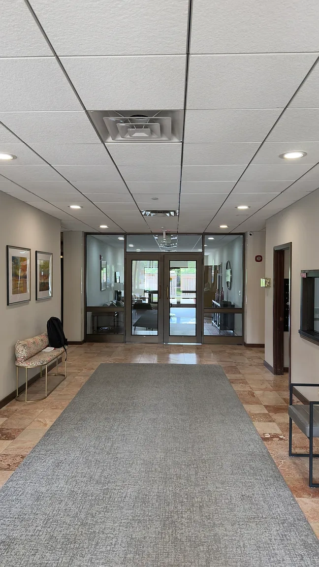 Chelsea Condos – photo 4