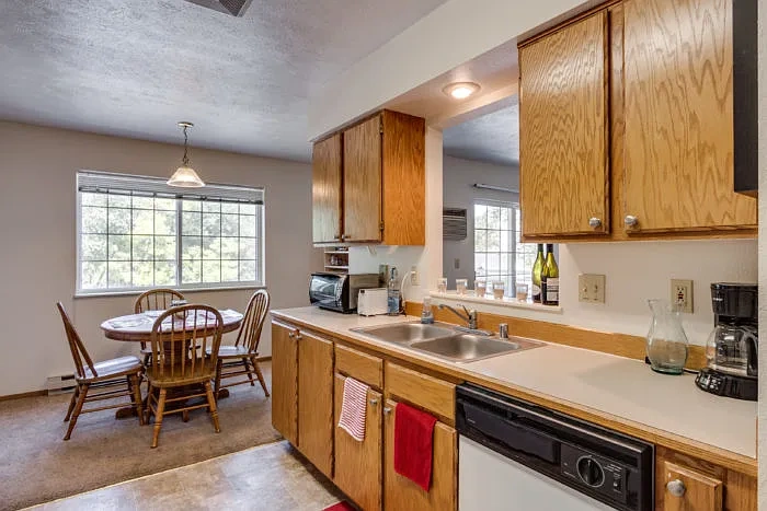 Arthur Court Apartments – photo 4