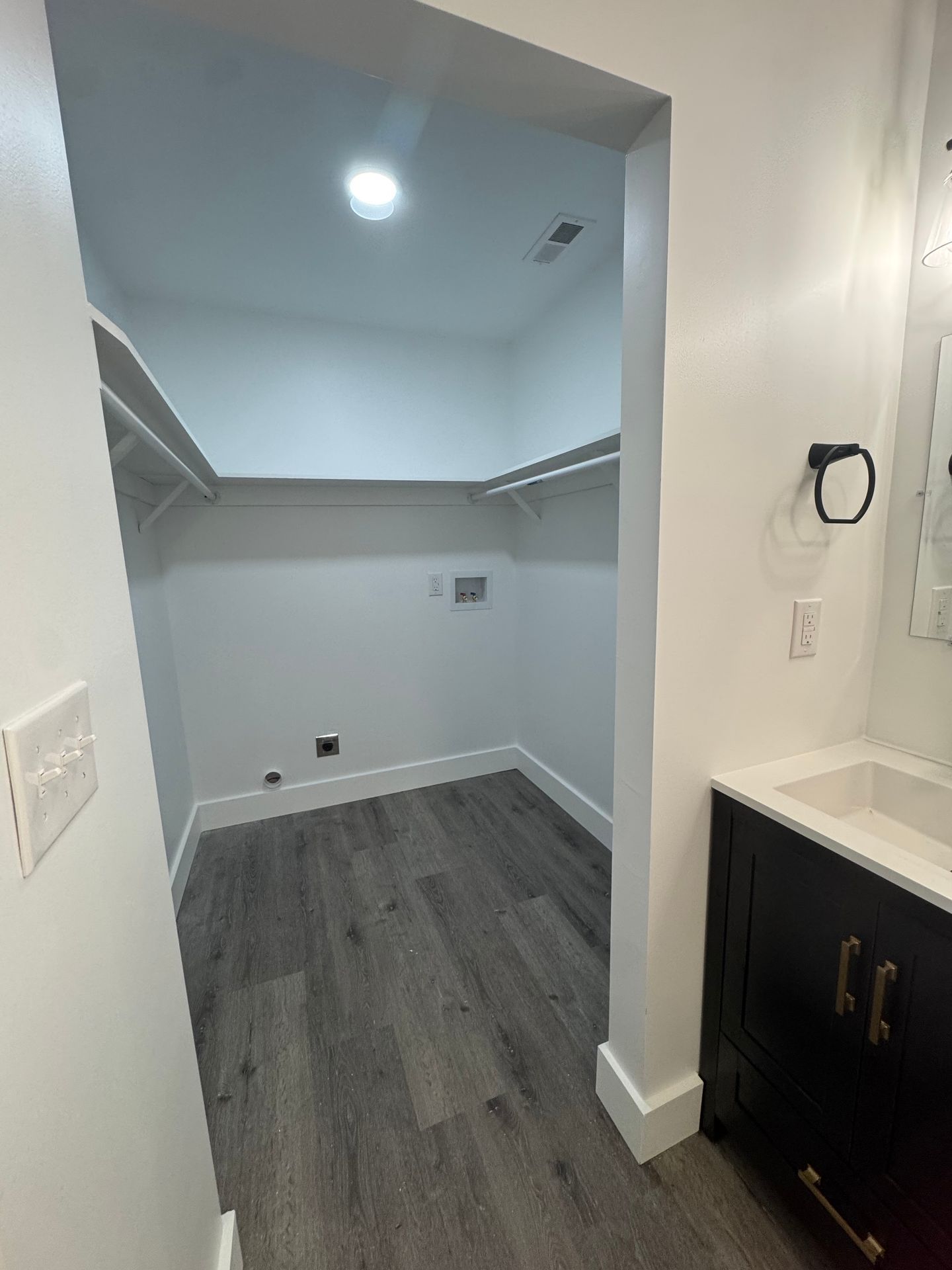 315 S Middle St unit 201 – photo 5