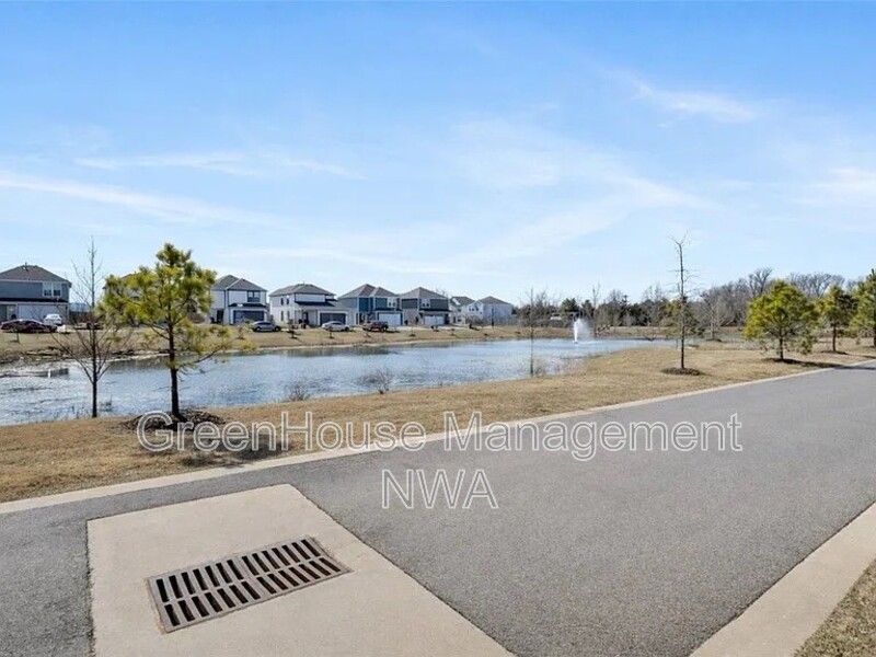 4813 W Triangle St – photo 3
