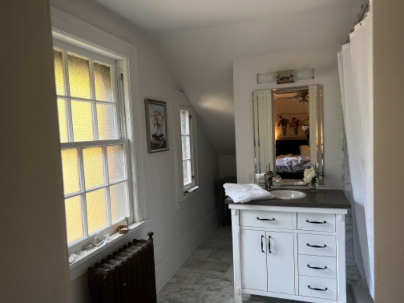 2420 Derbyshire Rd – photo 4