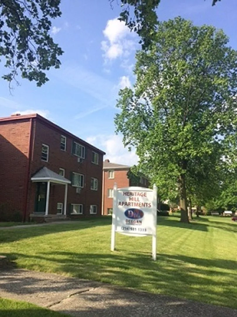 Heritage Hills – 2 br / 1.0 ba (750 sf)