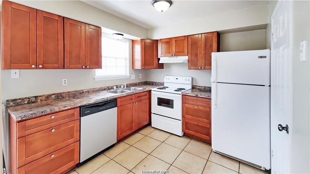 1908 Barak Ln #15 – photo 2