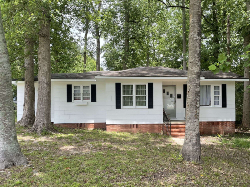 646 N Main St – photo 2