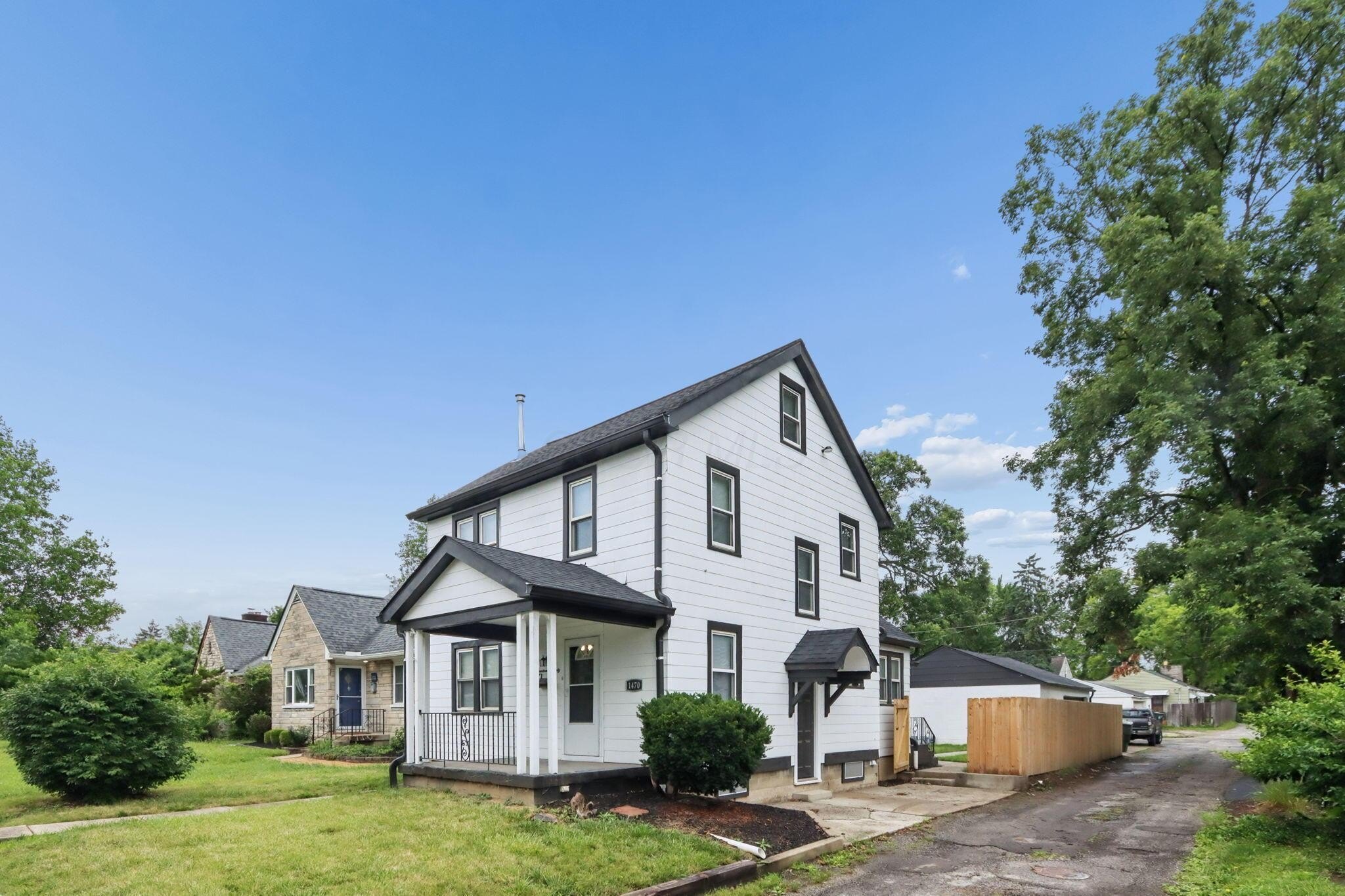 1470 E Weber Rd – photo 4