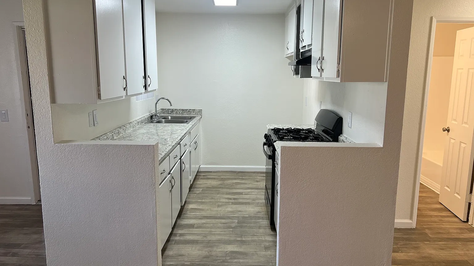 Villa De La Rosa Apartments – photo 4