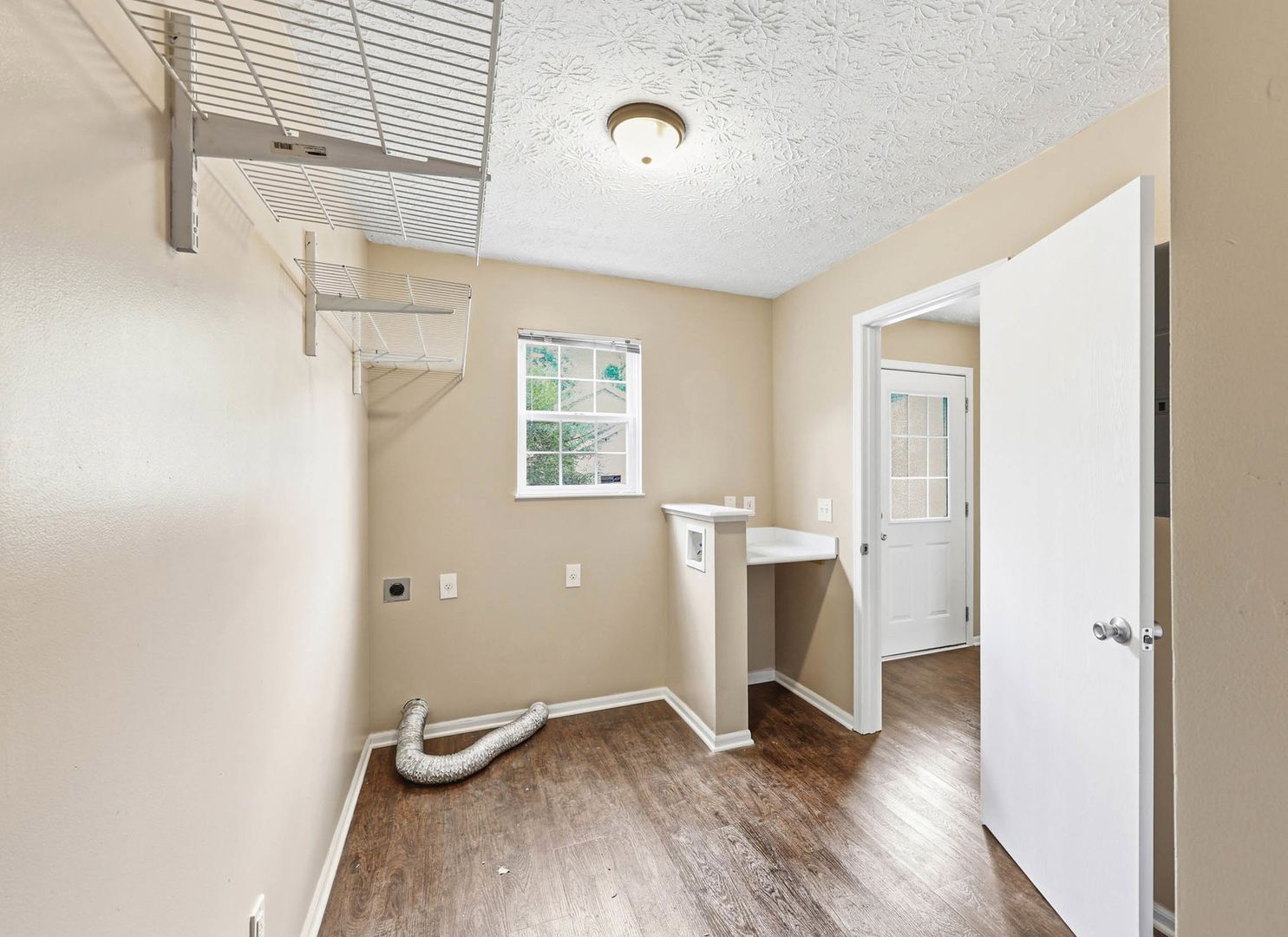 4659 Parrau Dr – photo 4