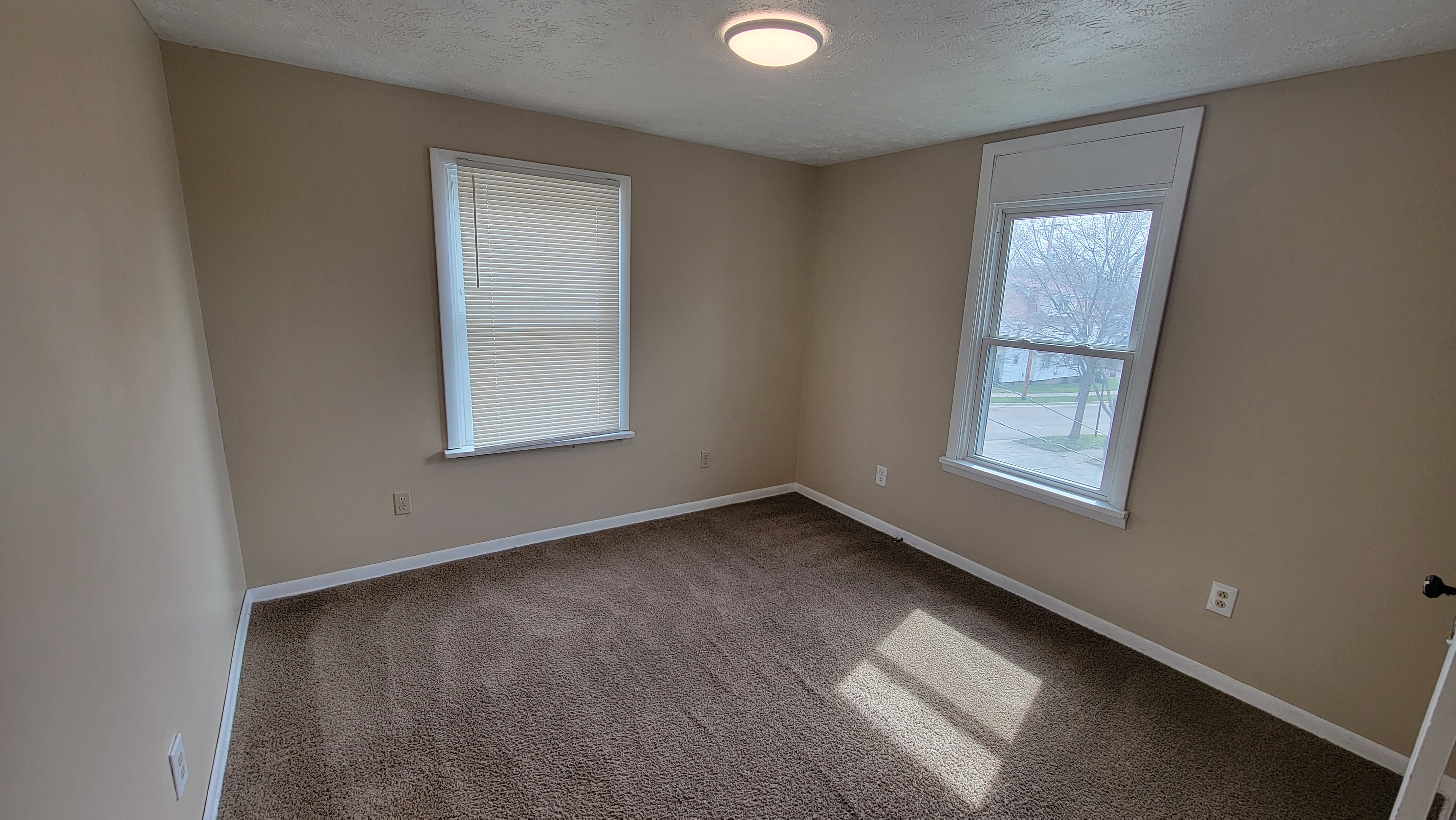 2170 17th St SW – photo 3