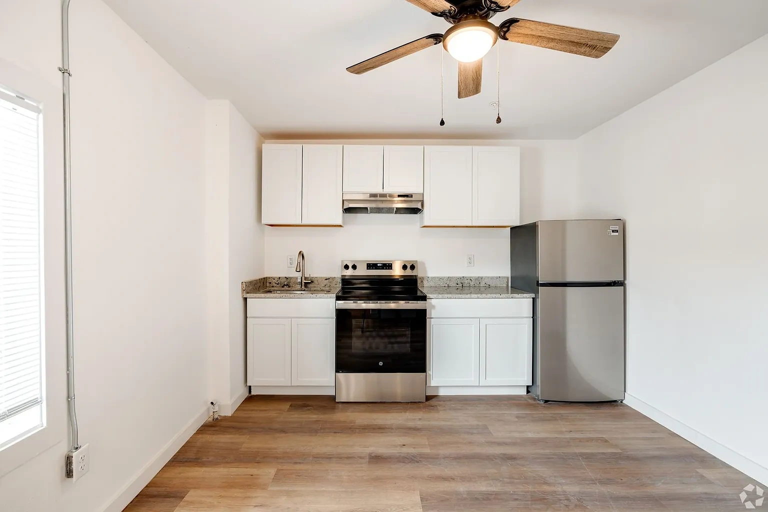 Lux off Washington – Floor plan