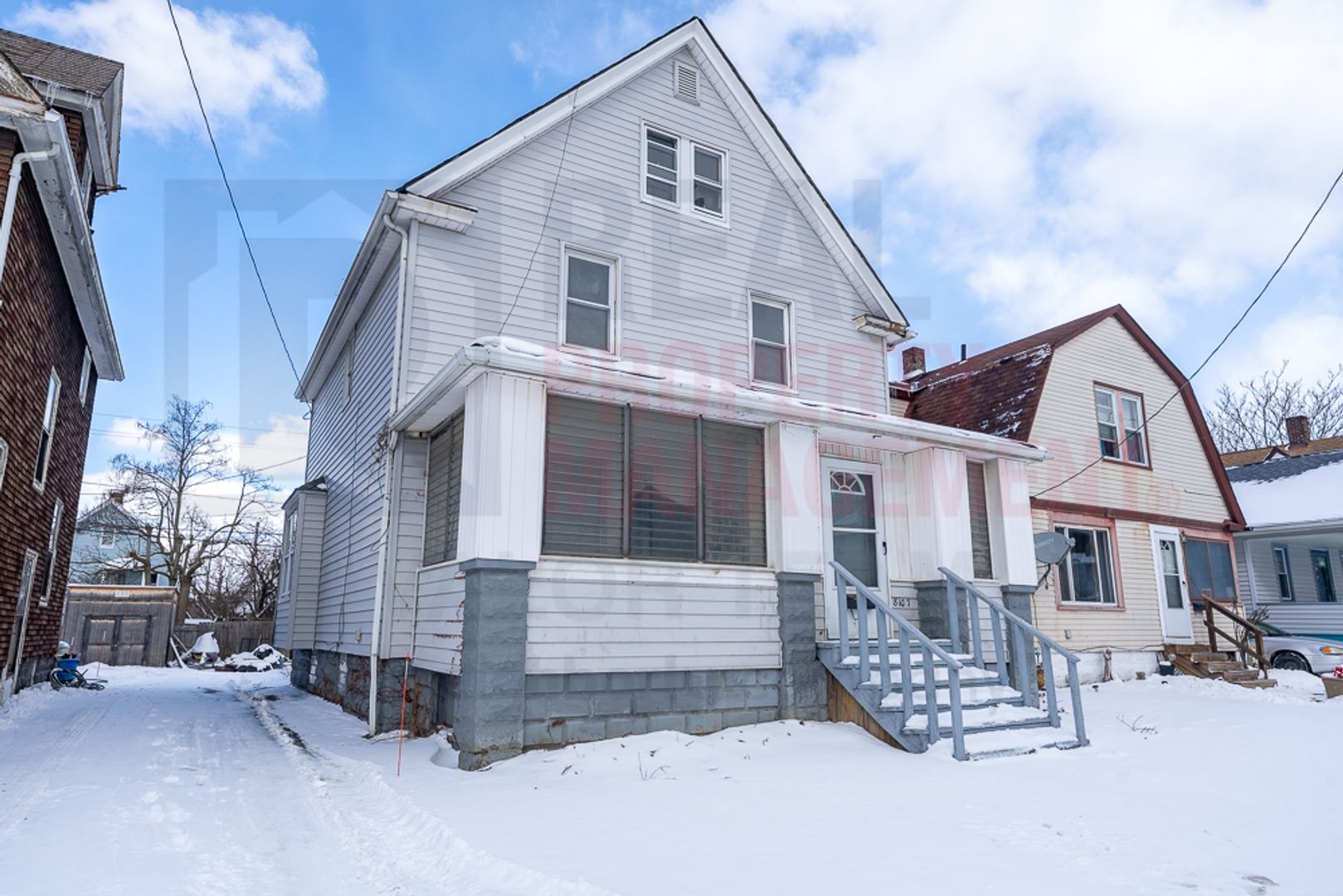 8107 Goodman Ave – photo 1