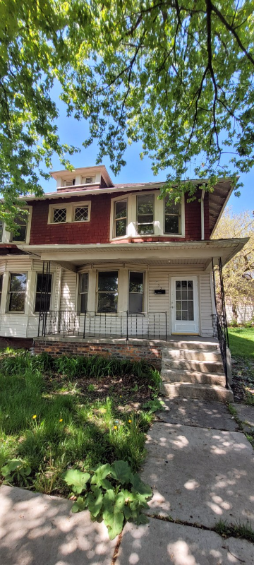 752 Euclid Ave – photo 1