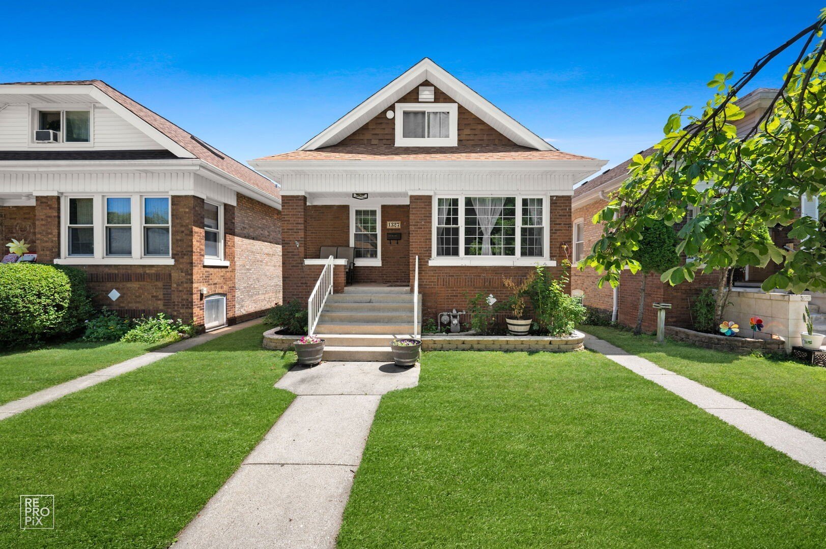 1327 Euclid Ave – photo 1