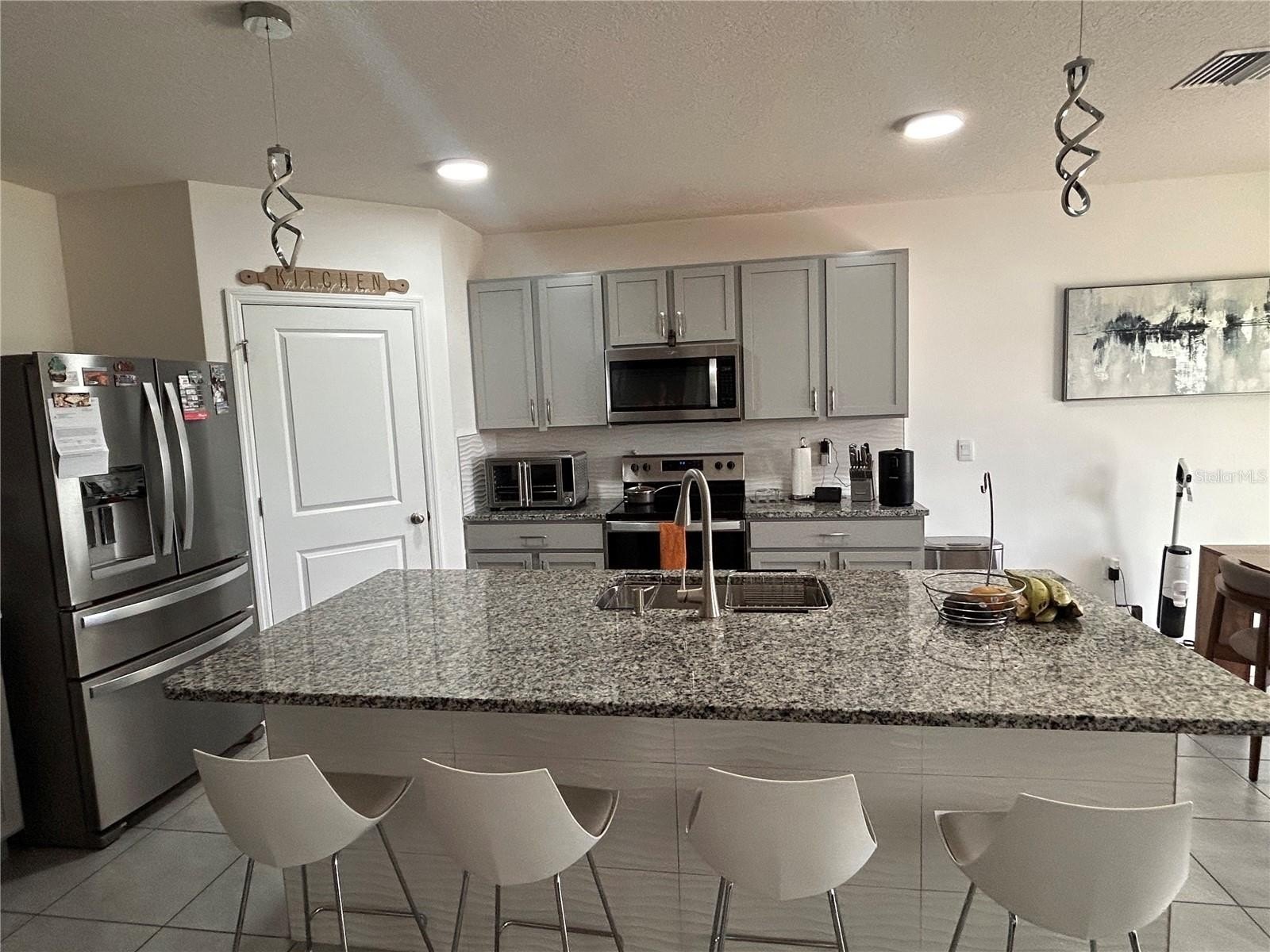 17630 Canopy Pl – photo 4