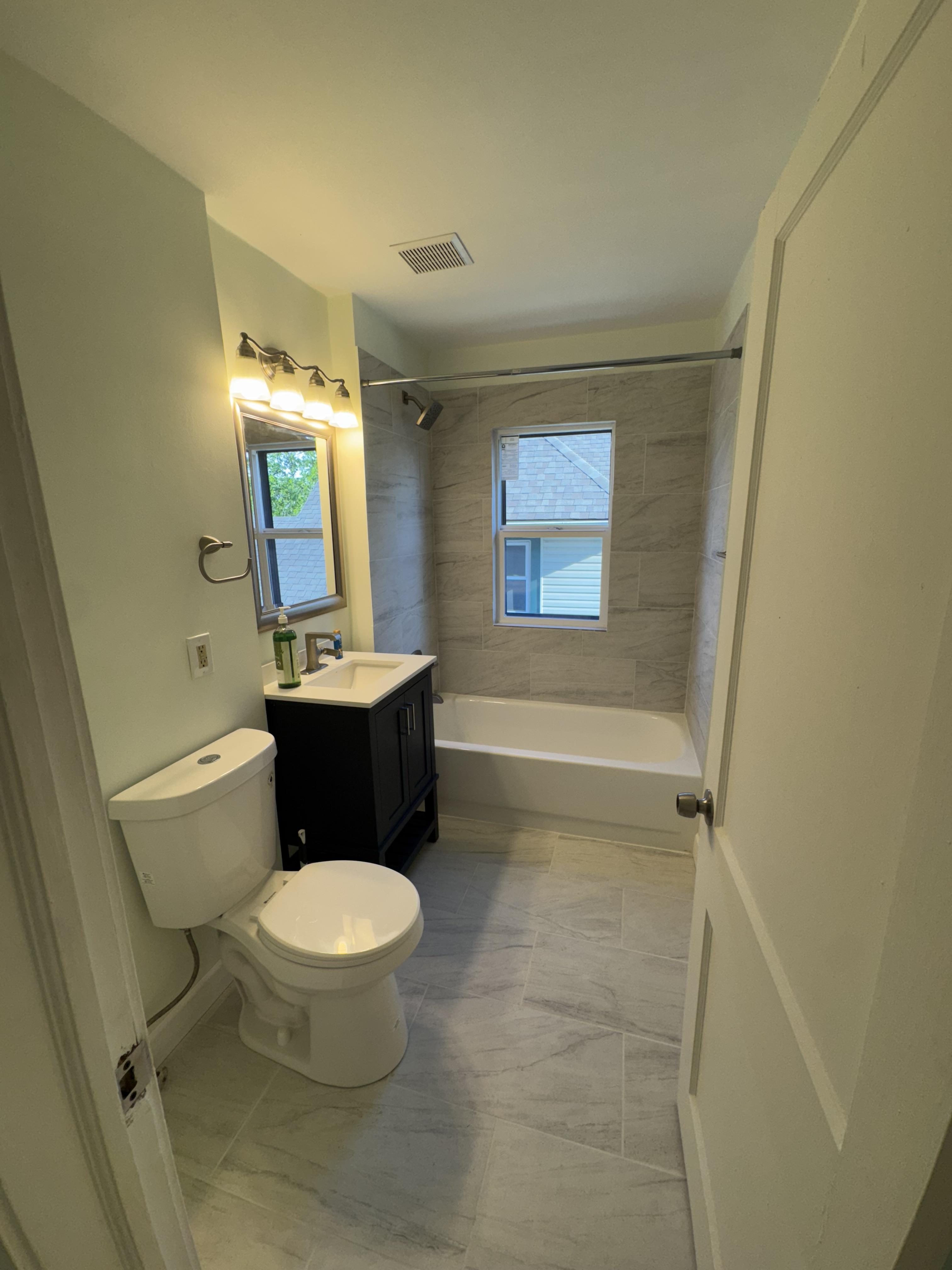 1534 Eddington Rd unit #3 – photo 4