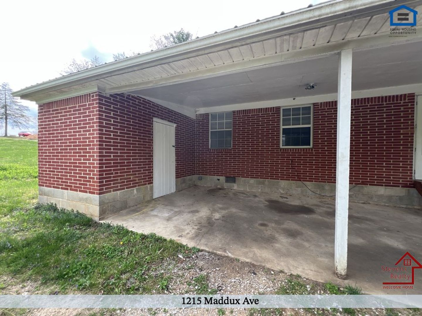 1215 Maddux Ave – photo 5