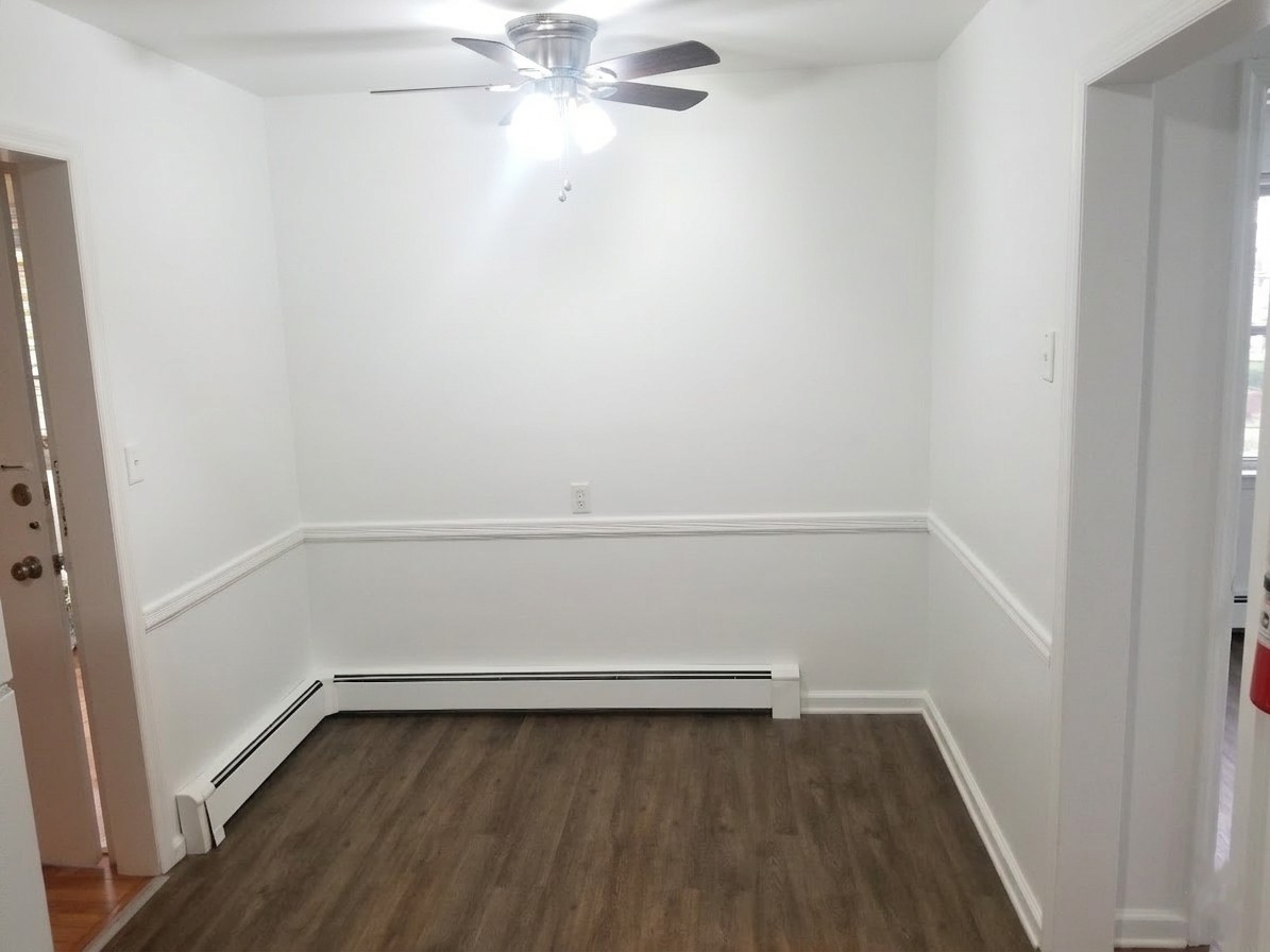 17 Old Allamuchy Rd unit 1 Bedroom – photo 5
