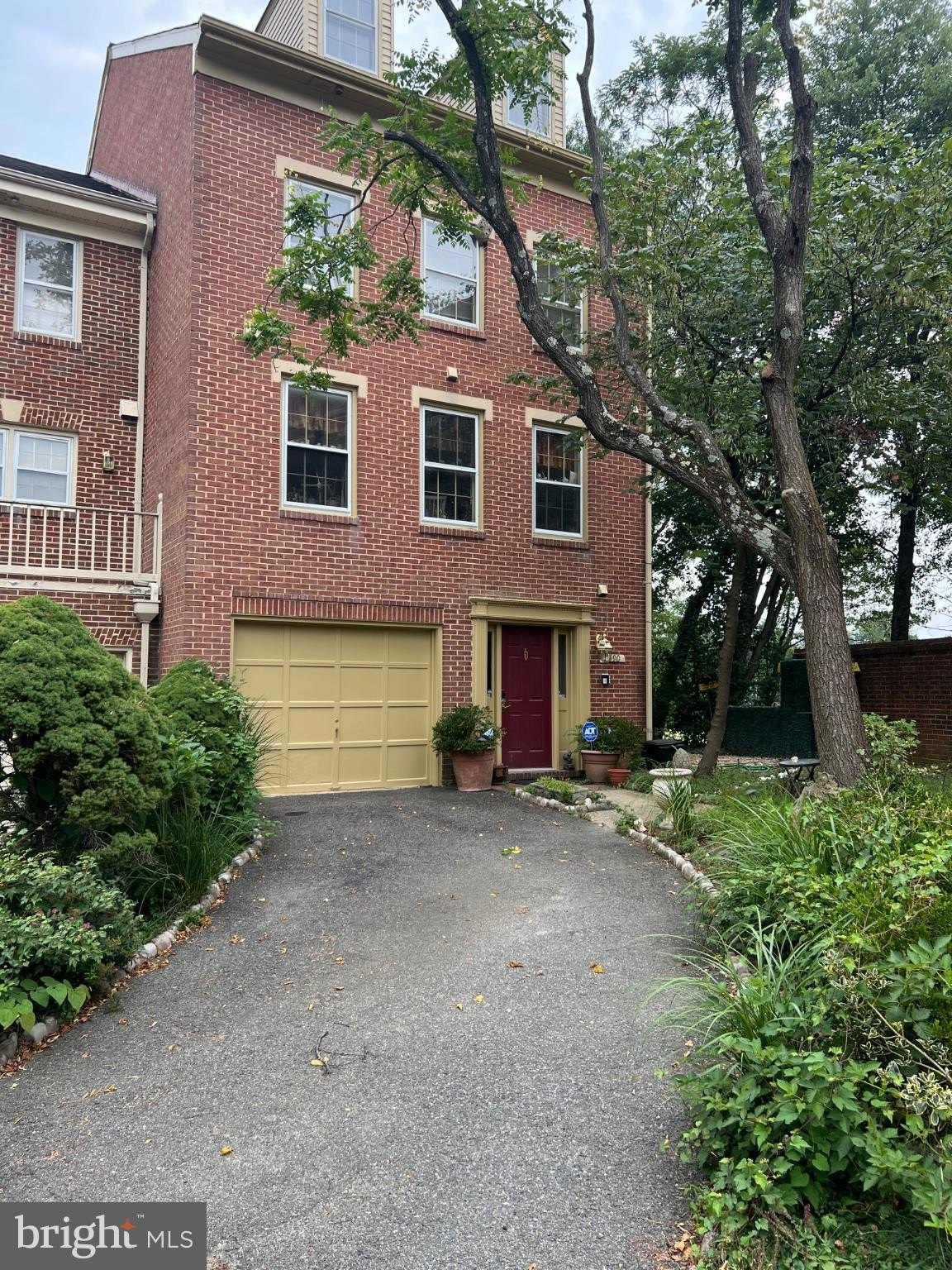5900 Munson Ct – photo 1