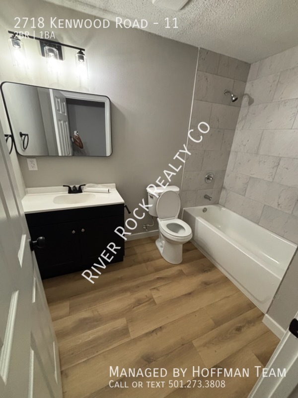 2718 Kenwood Dr – photo 4