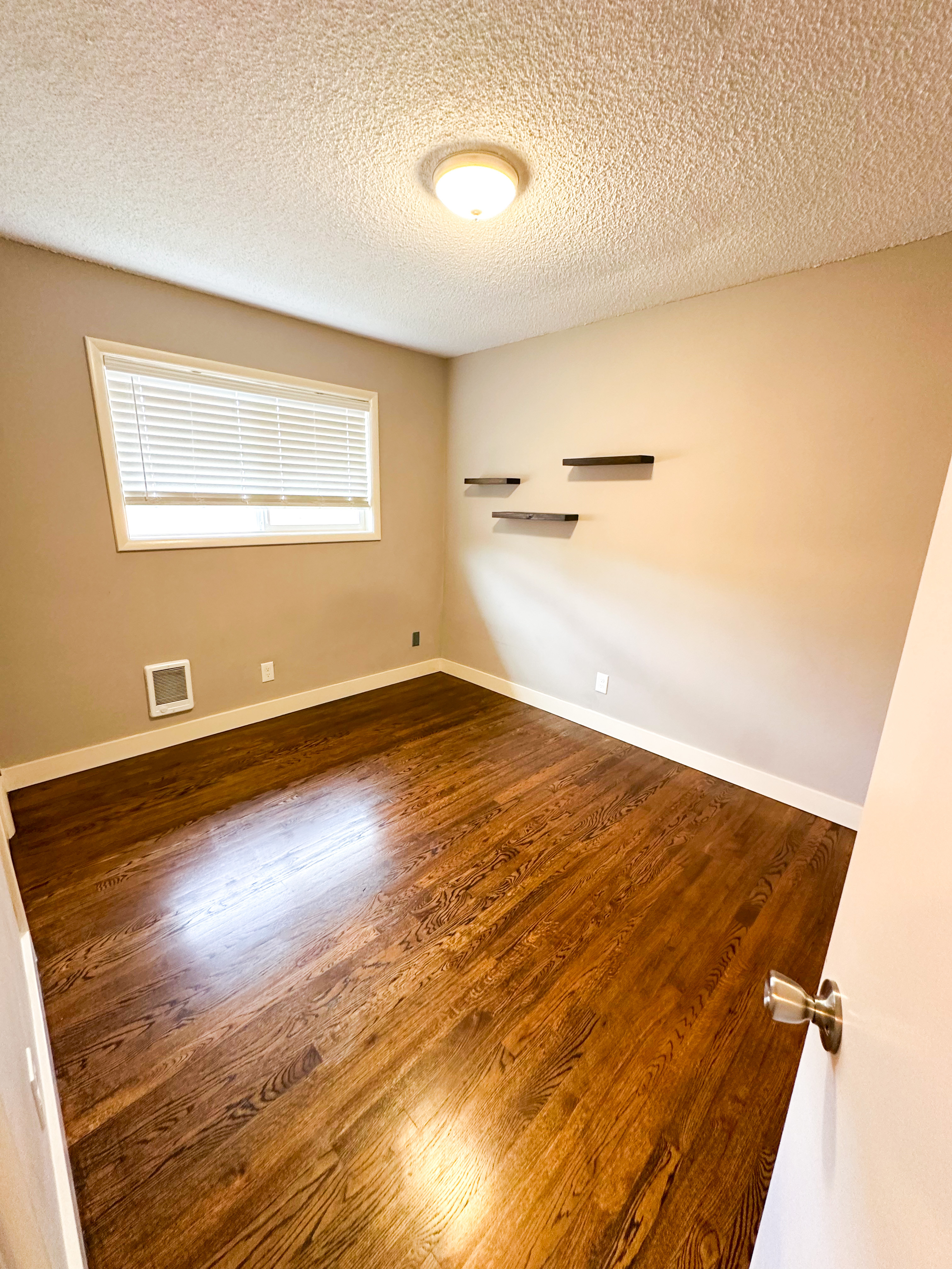 1642 N 2nd Ave – photo 3