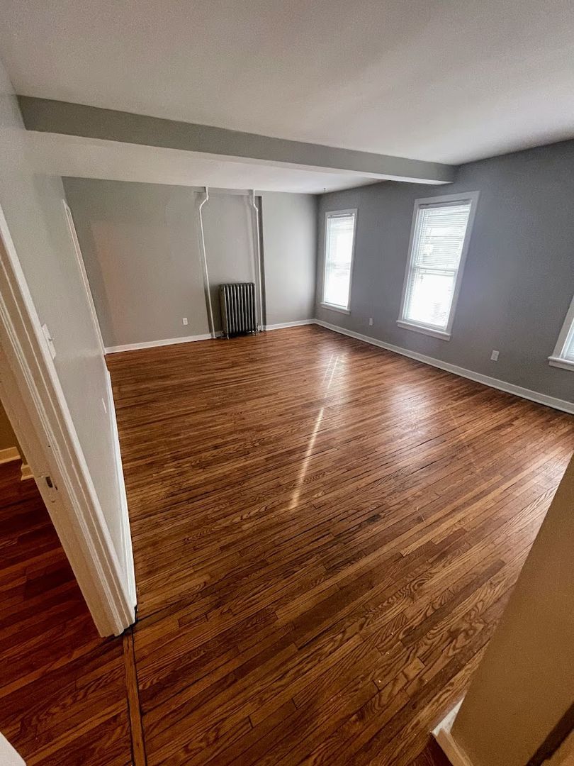 1014 Logan Ave unit 5 – photo 2