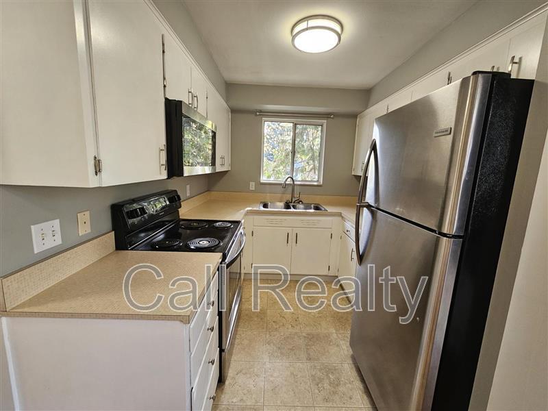 904 W Lincoln Pl unit 5 – photo 5