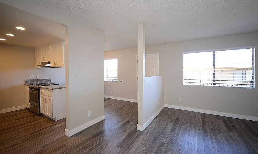 Vista Pacific Apartments – Floor plan