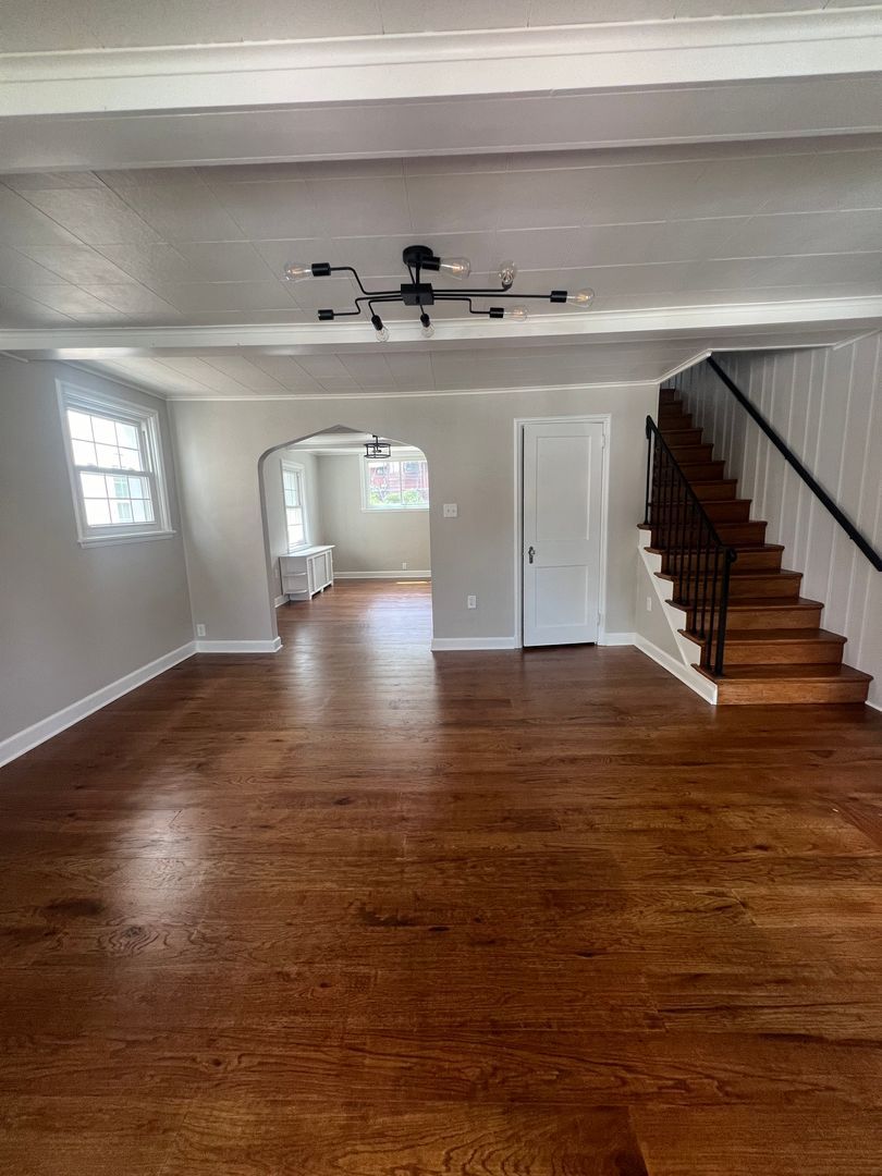 110 Hollywood Ave – photo 3