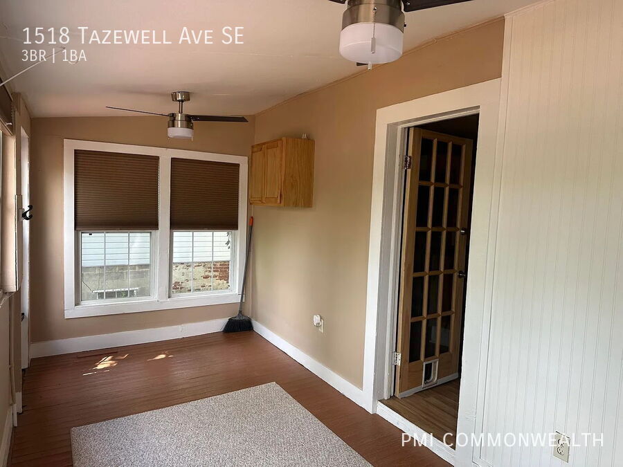 1518 Tazewell Ave SE – photo 2
