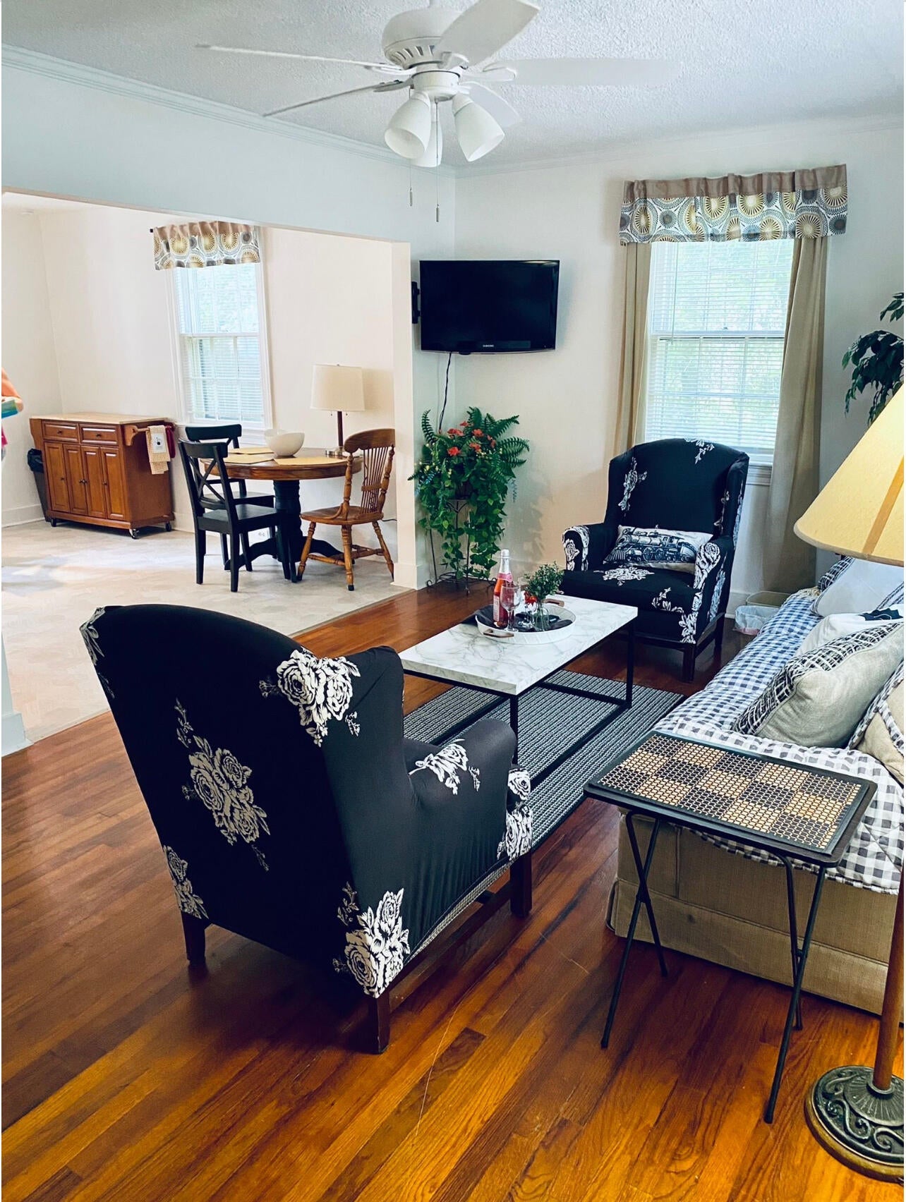 103 N Laurel St – photo 2