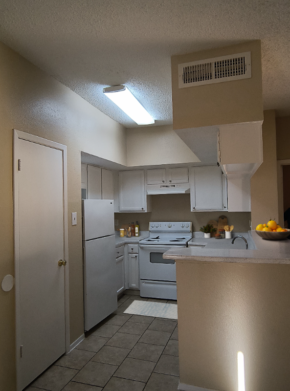 218 Plaza Verde Dr unit M2202 – photo 3
