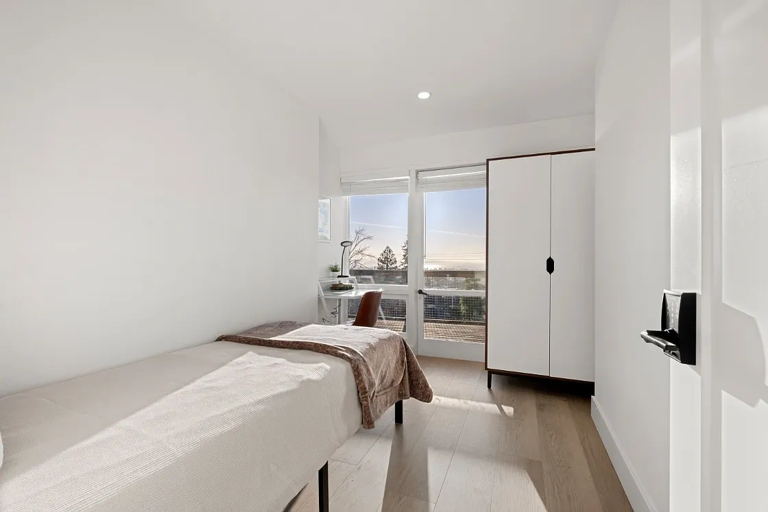 12 Panoramic – Floor plan
