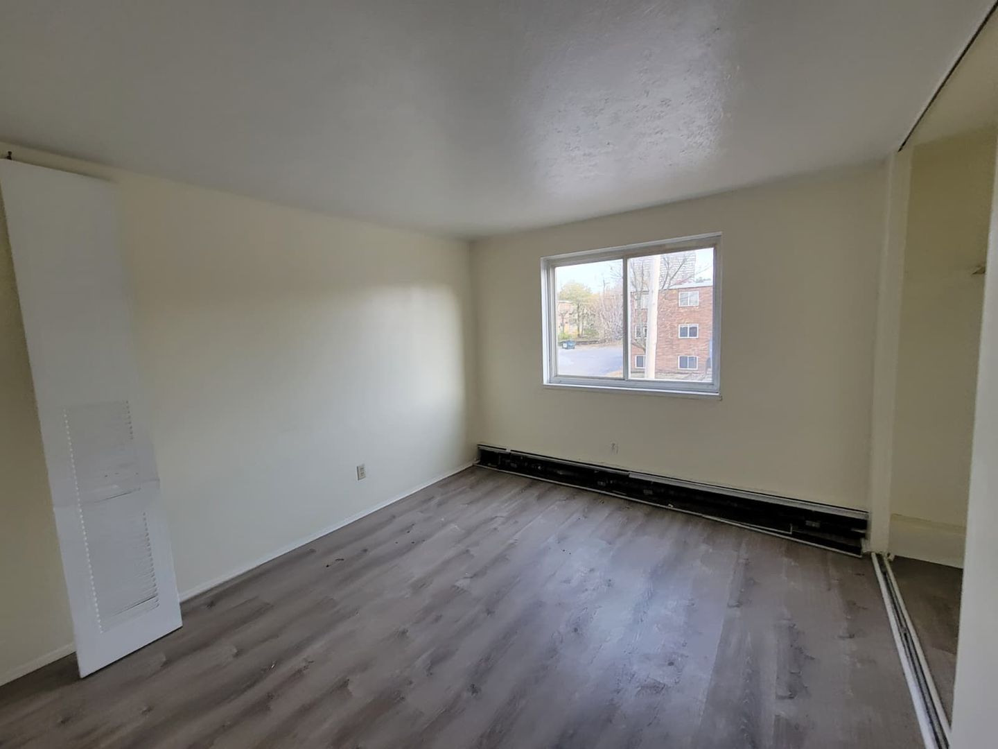 13420 Euclid Ave unit 13440-310 – photo 2