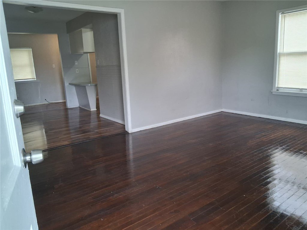 2333 Riggan St – photo 2