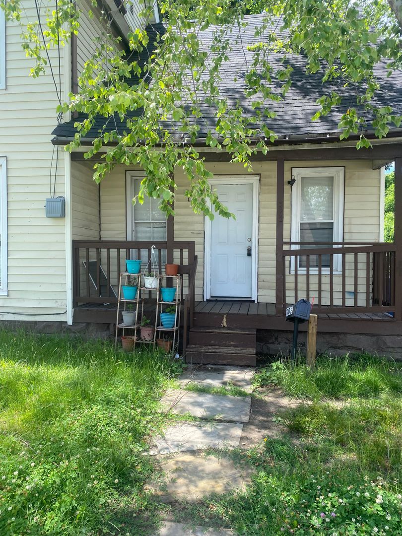 3802 Denison Ave unit Down – photo 2