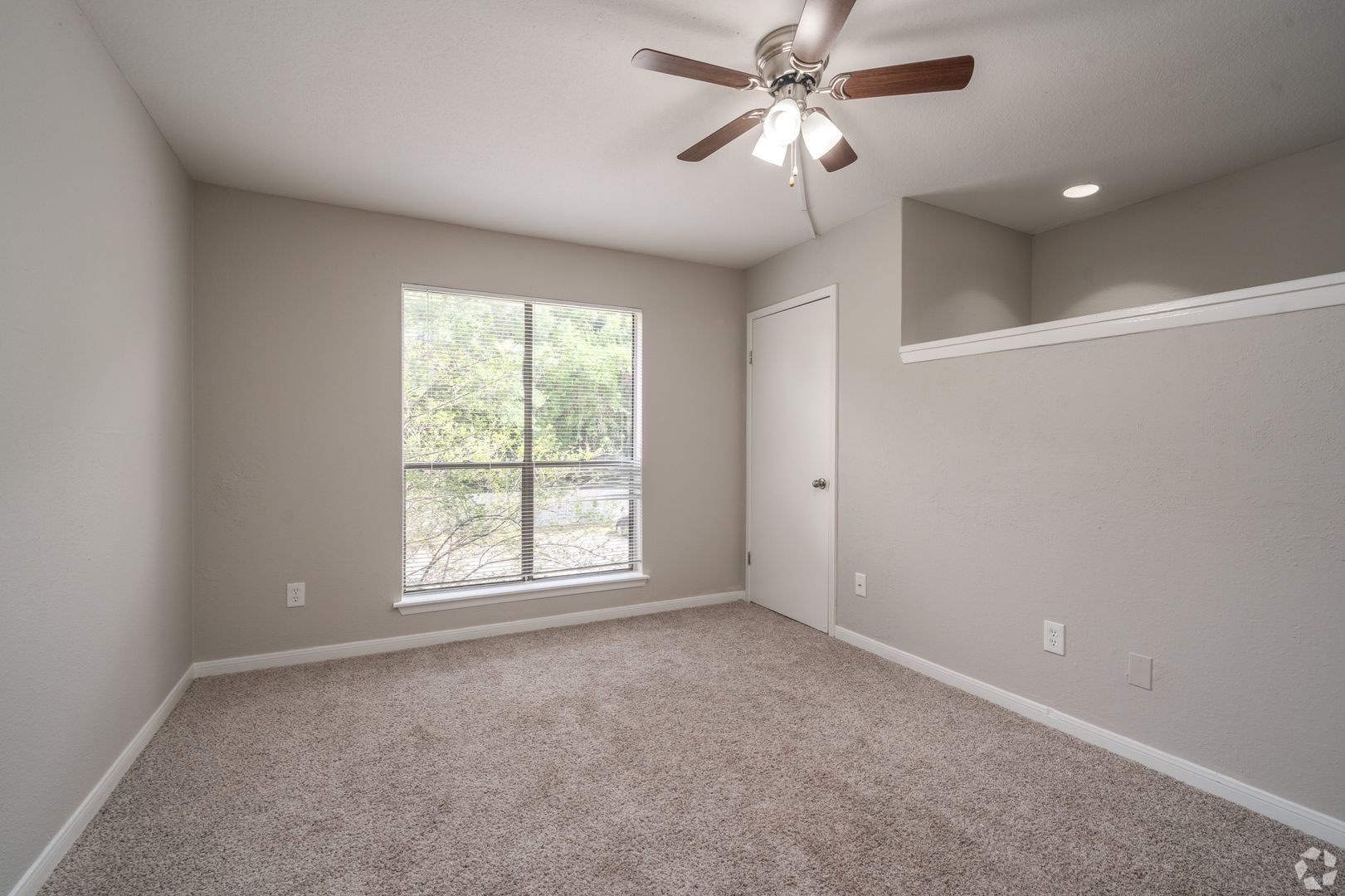 13503 Northborough Dr – photo 3