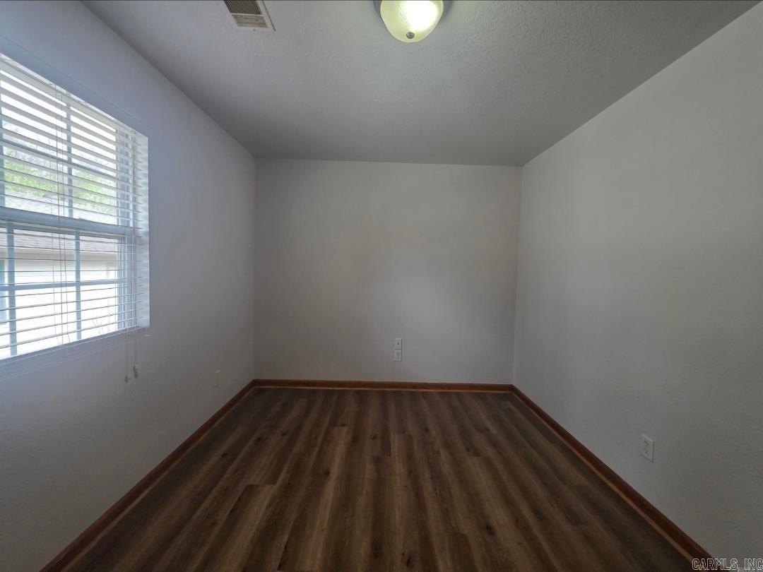 1310 N Main St – photo 4