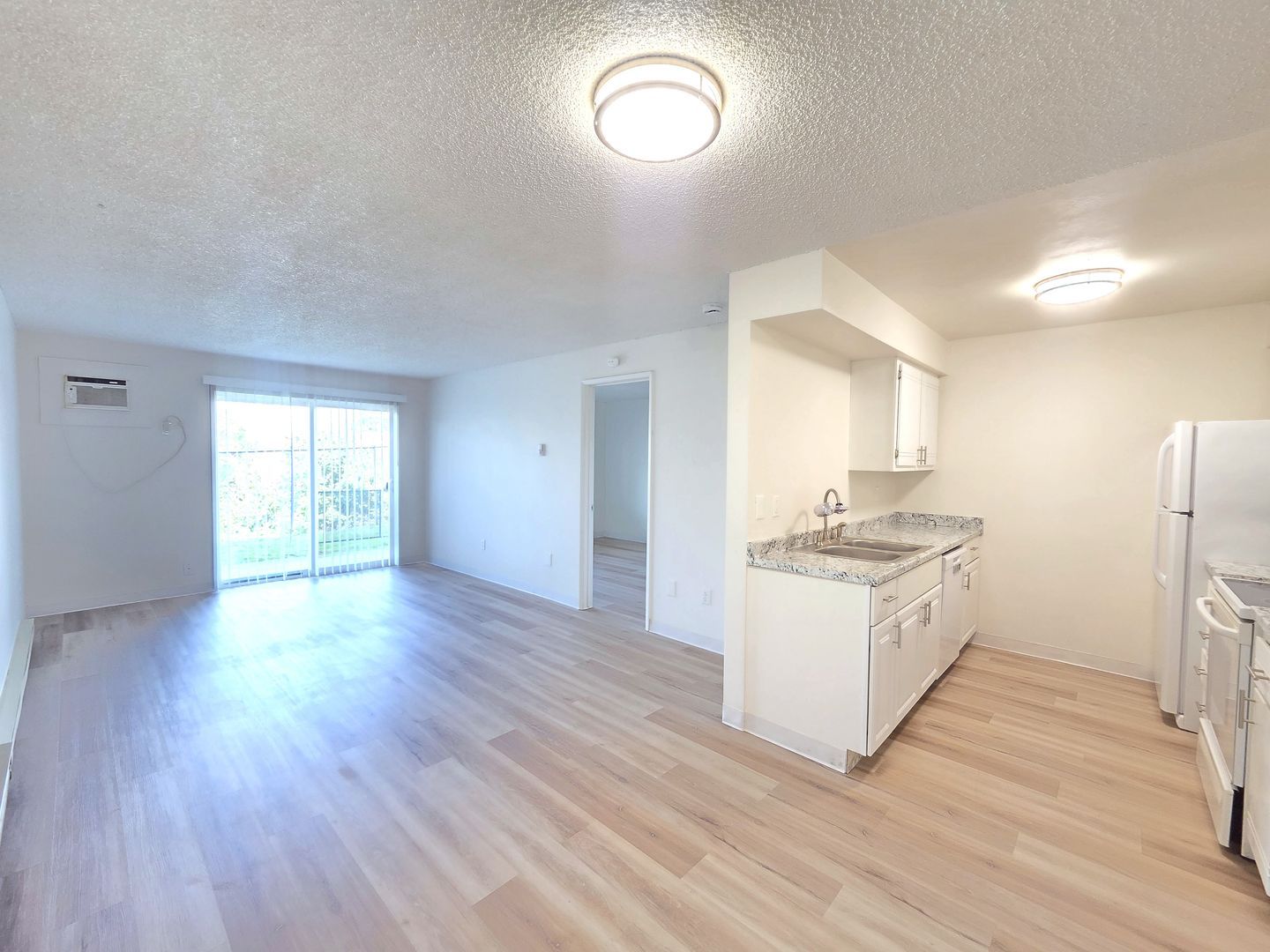 1204 W 6th Ave unit 104 – photo 3