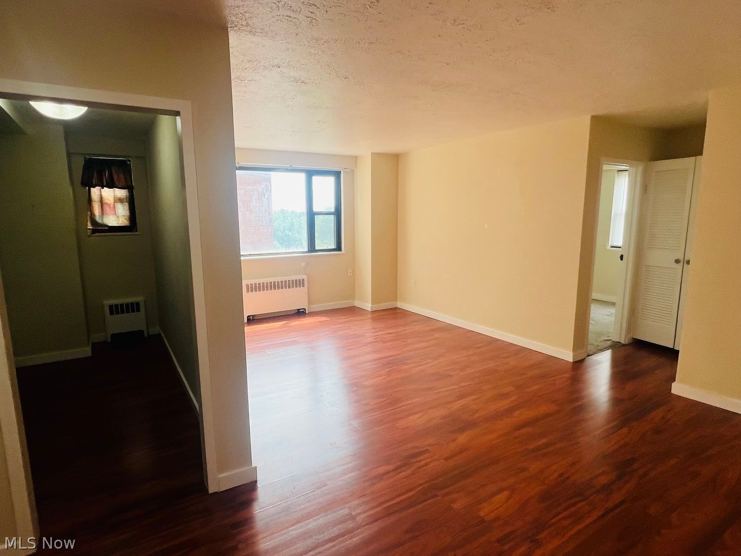 11720 Edgewater Dr unit 908 – photo 4