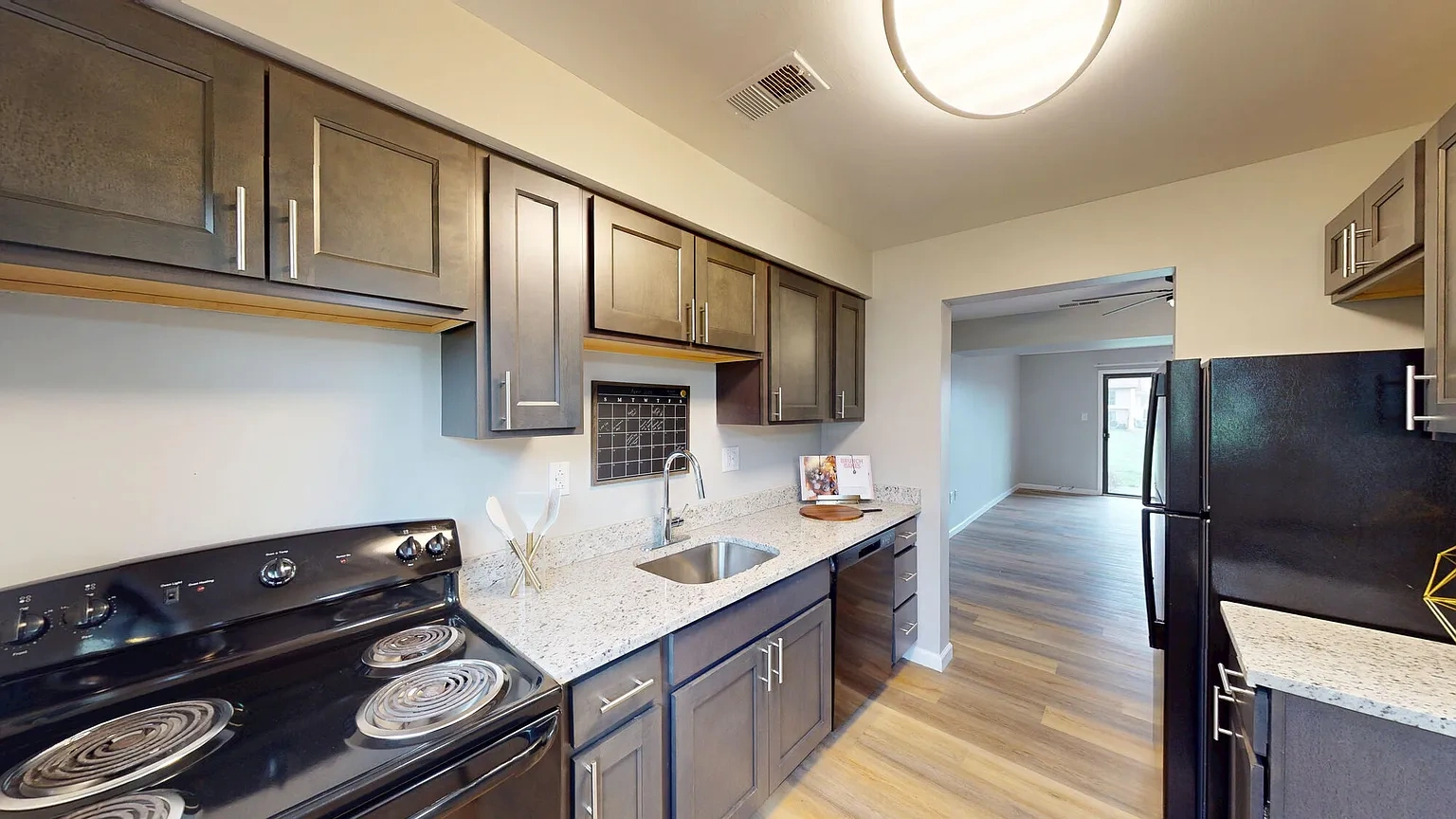 Riverwind at Chatham Park Drive – photo 2
