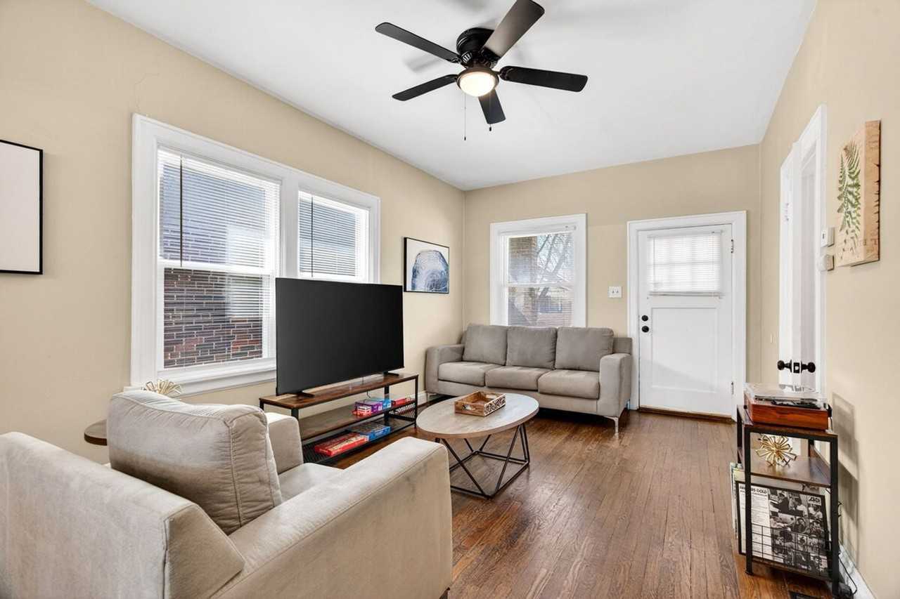 2230 Richert Pl unit 1472904P – photo 2