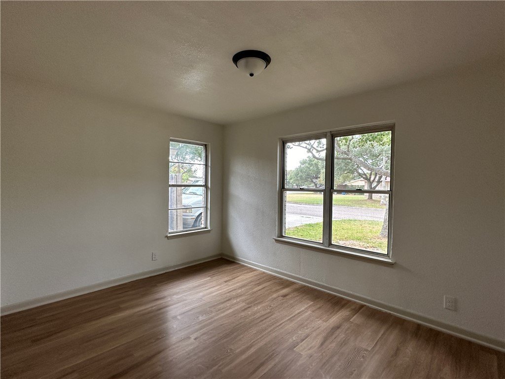 129 Janin Cir N – photo 5
